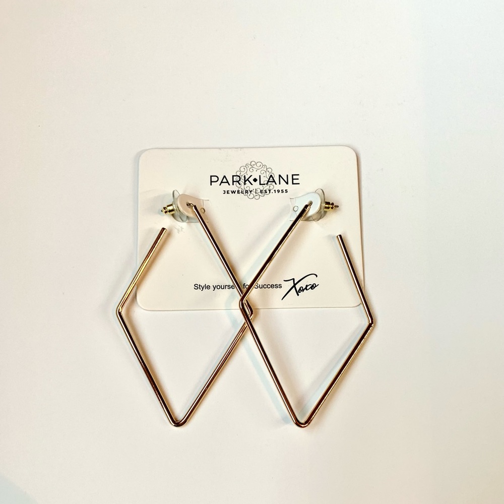 Park Lane Radley Earrings (NWT)
